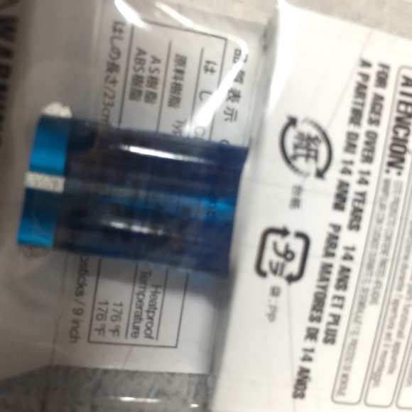 Star Wars Luke Skywalker Lighted Saber Chopsticks - Picture 5 of 8